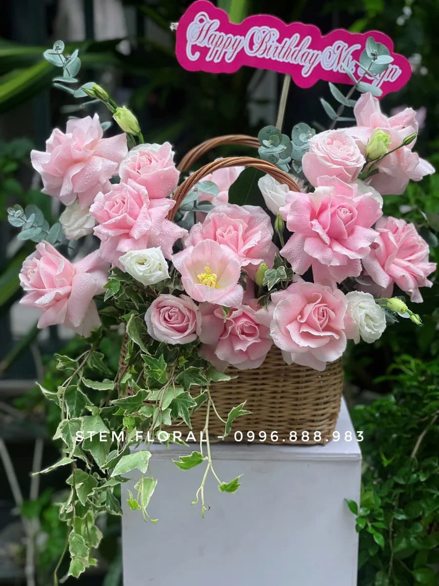 Giỏ hoa – mẫu Stem Floral